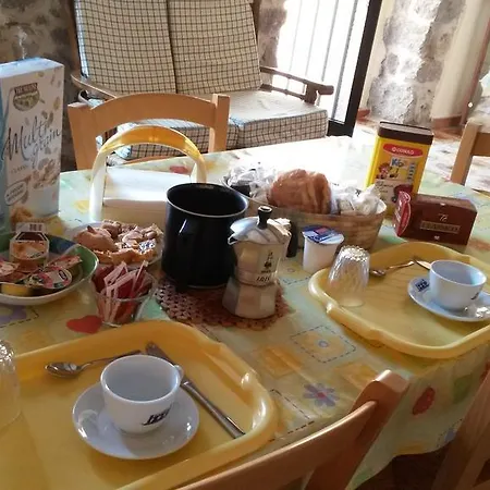 Sa Domo De Minnanna Bed & Breakfast